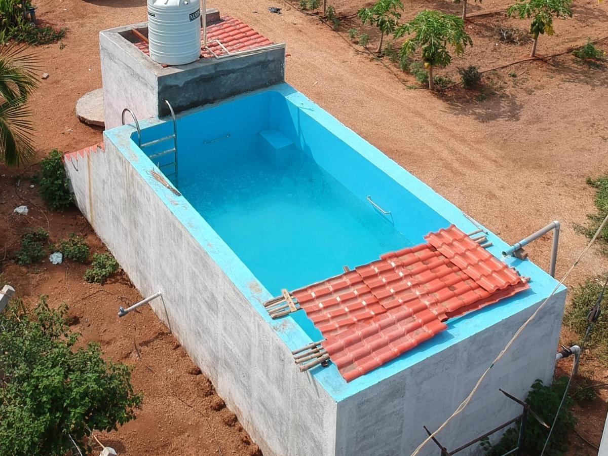 Mangohut Farmhouse Pool Villa Hyderabad Exterior foto